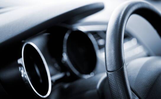 Beeinflusst ein Lenkradbezug den Fahrkomfort und die Sicherheit?