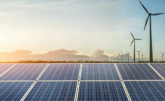 Wpływ słonecznej energii na przyszłość odnawialnych źródeł energii