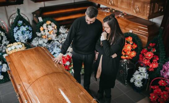 Indywidualne podejście do pożegnalnych ceremonii – oferta