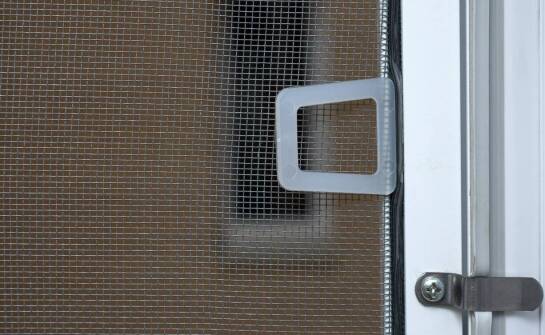 Czy magnetyczna moskitiera na drzwi jest trwałym rozwiązaniem na lata?