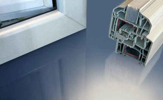 Lakierowane stalowe parapety jako element nowoczesnego designu elewacji
