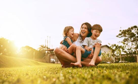 Idealne miejsca na krótki wypad z dziećmi niedaleko metropolii