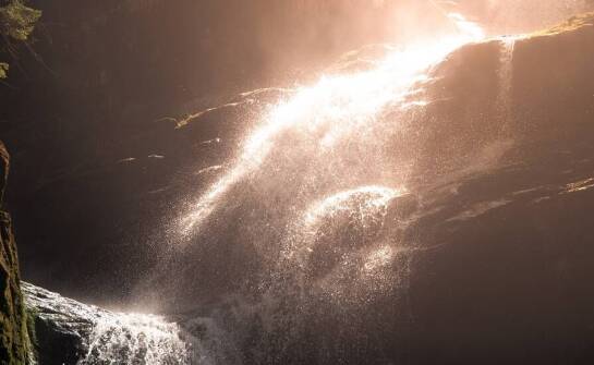 Zakręt śmierci - pełne historii i wyzwań miejsce dla odwiedzających