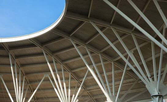 Kluczowe elementy nowoczesnego projektowania wiaty stadionowej