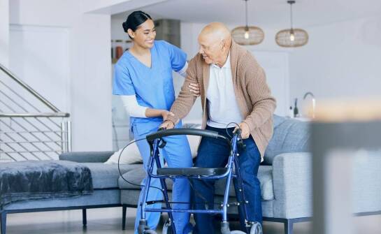 Jakie są oczekiwania niemieckich rodzin w stosunku do opiekunek osób starszych?