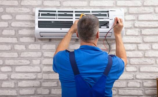 Jakie są kluczowe aspekty montażu mechanicznej wentylacji w domach jednorodzinnych?