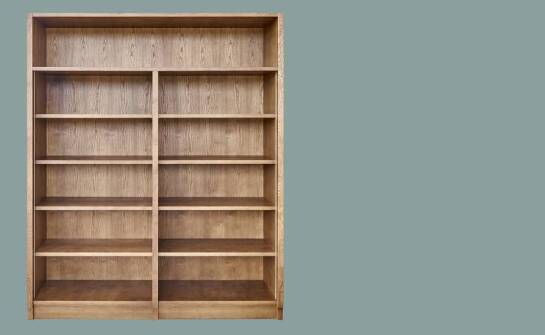 Jak zaprojektować funkcjonalną bibliotekę z litego drewna na książki?