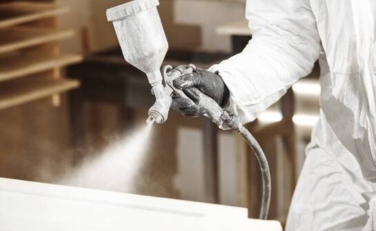 Jak proszkowe malowanie wpływa na estetykę i trwałość stalowych elementów