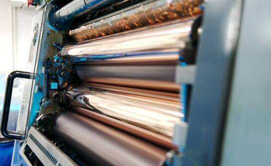 Jakie parametry wpływają na trwałość transportowych rolek?