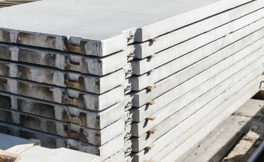 Porady dotyczące wyboru materiałów do ogrodzeń betonowych – co warto wiedzieć?