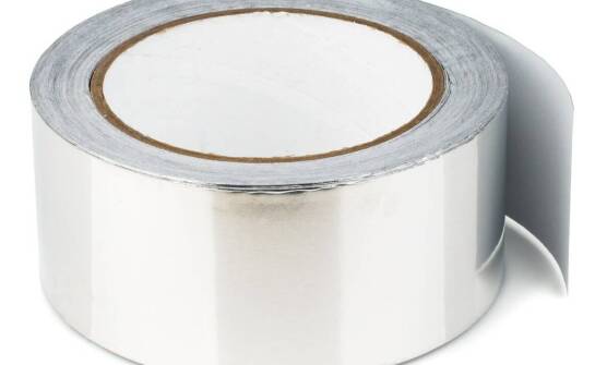 Jak gruba samoprzylepna taśma aluminiowa chroni przed promieniowaniem UV