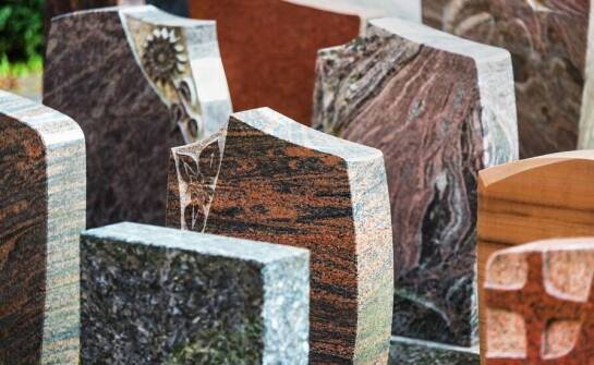 Odporność dziecięcych nagrobków na czynniki atmosferyczne – co warto wiedzieć?