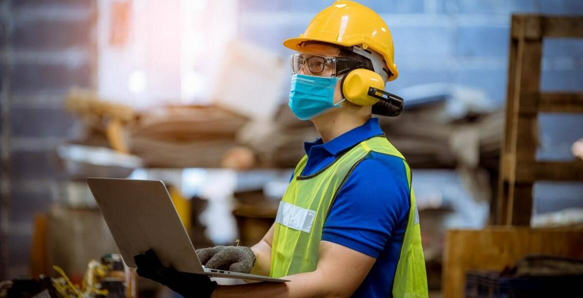 Bezpieczeństwo pracy dzięki odpowiednim artykułom BHP – oferta w Limanowej