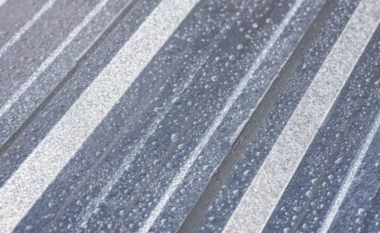 Właściwości blachy i jej zastosowanie w budownictwie mieszkaniowym