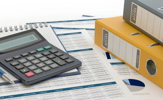 Wpływ księgowych usług na zgodność z aktualnymi przepisami prawa