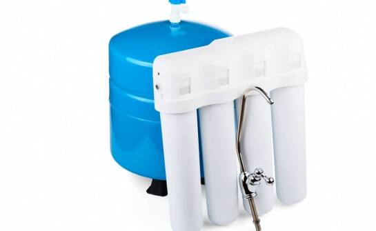 Korzyści z używania domowej stacji uzdatniania wody