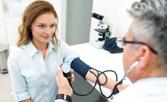 W jaki sposób nowoczesny diagnostyczny sprzęt przyspiesza kontrolne badania?
