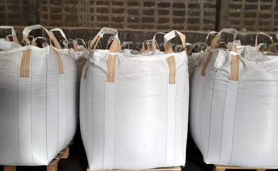 Worki Big Bag jako rozwiązanie dla efektywnego magazynowania pelletów