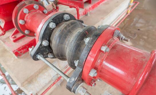 Korzyści płynące z zastosowania pneumatycznych korków w pracach serwisowych