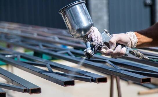 Rola proszkowego malowania w zwiększaniu odporności na korozję