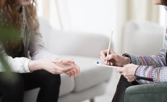 Jakie są najczęstsze mity o psychiatrycznych konsultacjach?