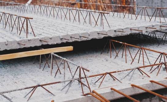 Realizacje budynków publicznej użyteczności z zastosowaniem żelbetu