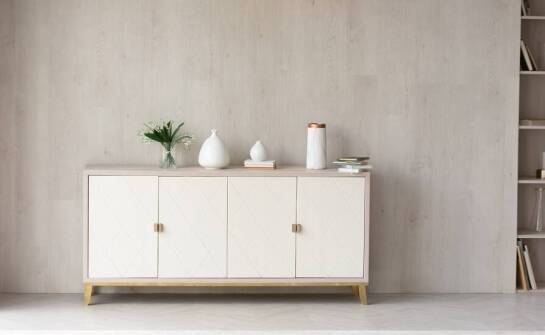 Wpływ drewnianych mebli na atmosferę wnętrz domowych