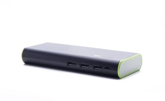 Dlaczego powerbank 30000 mAh to must-have dla podróżujących?