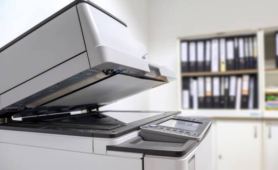 Efektywne techniki wielkoformatowego skanowania dla archiwistów