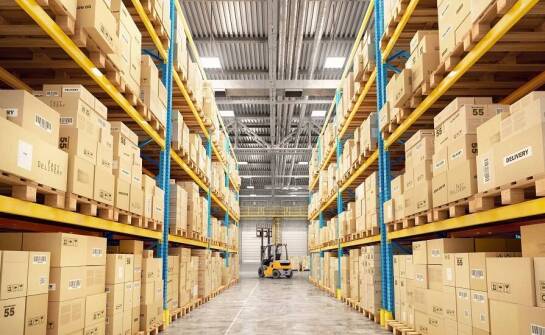 Wynajem magazynów a strategia zarządzania zapasami