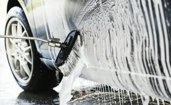 How to Properly Clean Alloy Wheels to Maintain Their Appearance for Years?