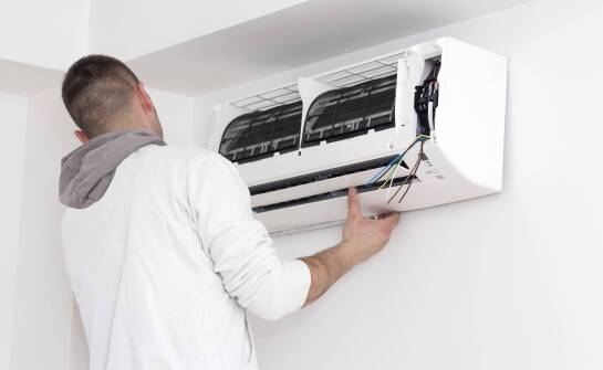 Jak profesjonalna instalacja klimatyzacji wpływa na długoletnią wydajność?