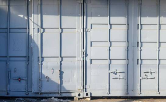 Welche Vorteile bietet der Einsatz von Verbundwerkstoffen im Containerbau?