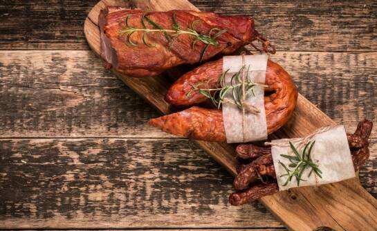 Wie Räucherchips den Räucherprozess und das Ergebnis beeinflussen