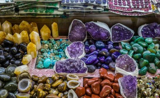 Sklep z minerałami i kamieniami: jak dbamy o jakość naszych produktów?