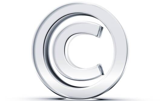 Personalizacja metalowego logo: jak dostosować je do wizerunku marki?