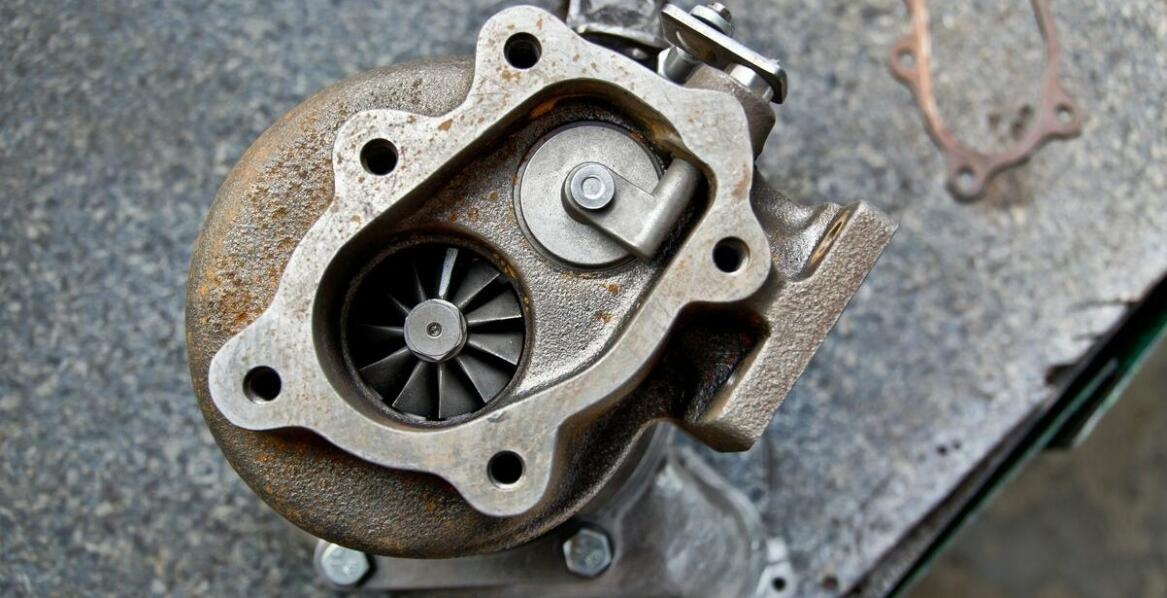 Jakie są najczęstsze przyczyny uszkodzeń turbosprężarek i jak ich unikać?