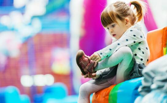 Integracja sensoryczna: co warto wiedzieć o rozwoju zmysłów dziecka