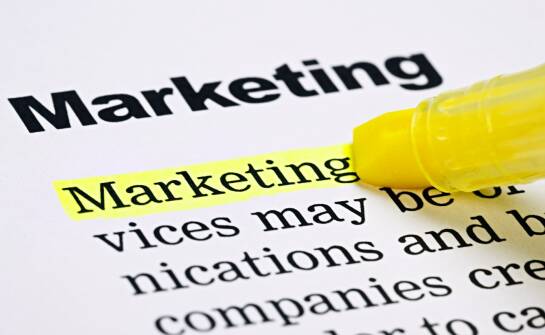 Marketing treści: jak aspiracje kształtują angażujące kampanie na topie lejka sprzedażowego