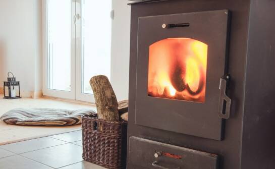 Piece na pellet: oszczędne i ekologiczne ogrzewanie domu