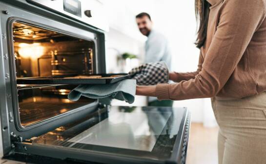 Piekarniki standardowe — jak wybrać model idealny do kuchni