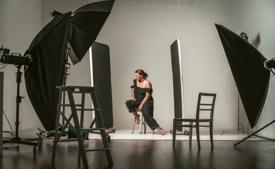Sesje fotograficzne od podstaw: jak wybrać właściwy styl i ofertę
