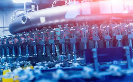 Komponenty automatyki przemysłowej — kluczowe elementy i zastosowania