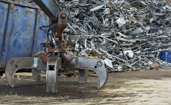 Skup złomu: jak działa i ile można zyskać na sprzedaży metali