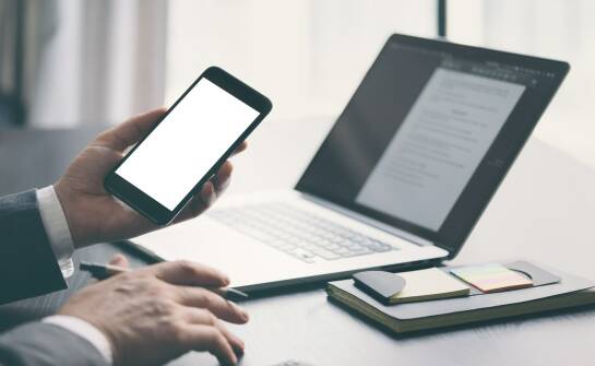 Tworzenie aplikacji iOS: kluczowe etapy od pomysłu do publikacji