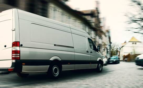 Samochody dostawcze Mercedes-Benz: co warto wiedzieć przed zakupem używanego