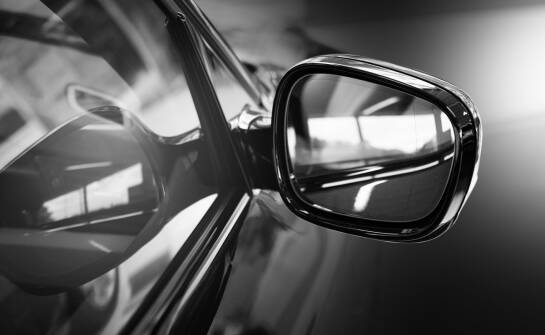 Samochody Mercedes dostępne od ręki – co warto wiedzieć przed zakupem
