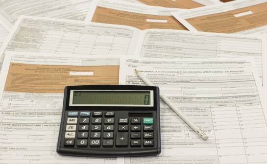 Poradnik rozliczeń podatkowych: kluczowe informacje dla osób szukających doradztwa