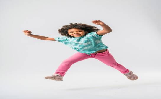Hip hop dla dzieci: zabawa, rozwój i pierwsze kroki taneczne