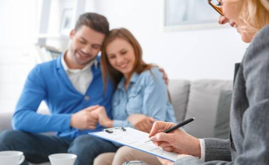 Doradca hipoteczny — jak wybrać najlepsze opcje kredytowe krok po kroku